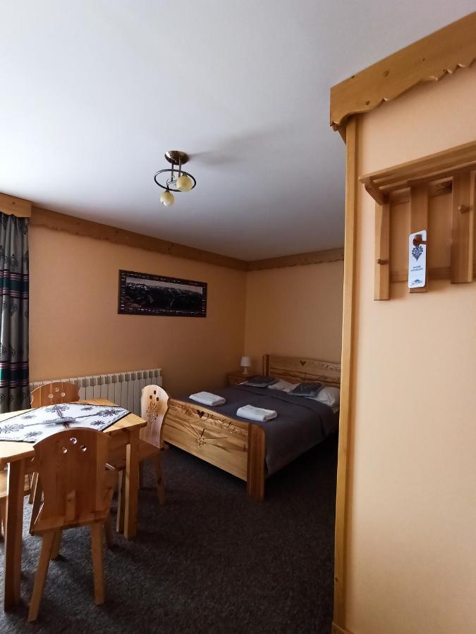 Willa "Na Klinku" Dzianisz Zimmer foto